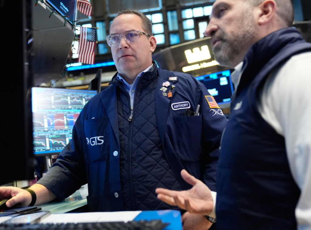 Američke akcije stagniraju dok cene nafte rastu zbog rata SAD i Irana