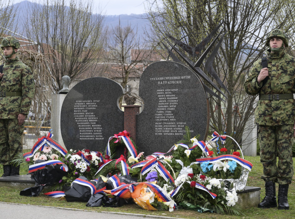 Milan Mojsilović u Surdulici položio venac povodom Dana sećanja na stradale u NATO agresiji