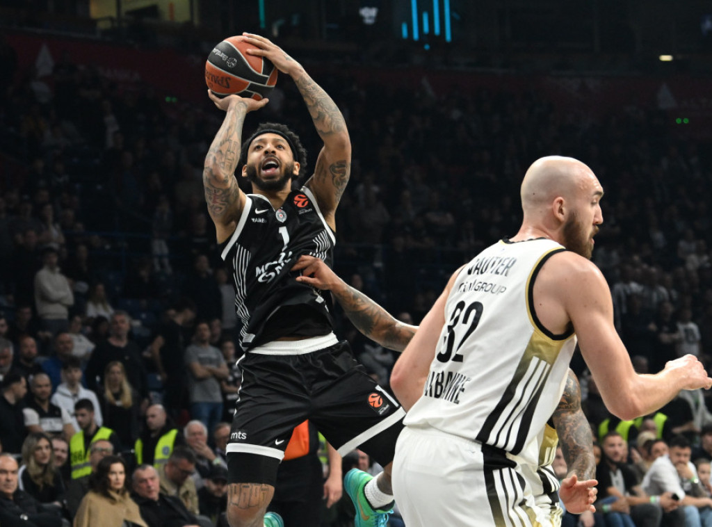 Karlik Džons "sa penala" za pobedu košarkaša Partizana protiv Asvela, četvrtu u nizu u Evroligi