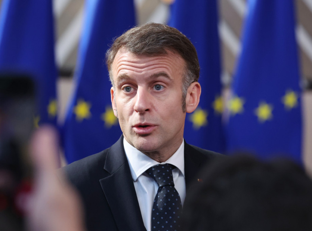 Makron pozvao Iran da prekine napade na zemlje regiona i da oslobodi Ormuz