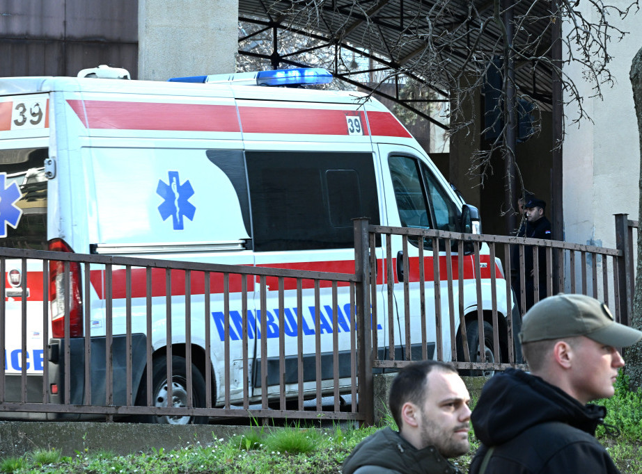 Oboren pešak u Novom Sadu, hitno prevezen na reanimaciju