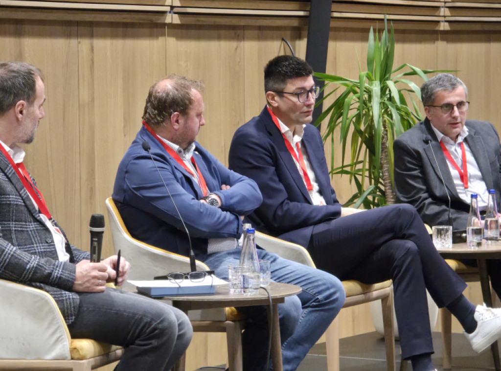 Na Kopaoniku počeo Samit planinskih centara Centralne Evrope