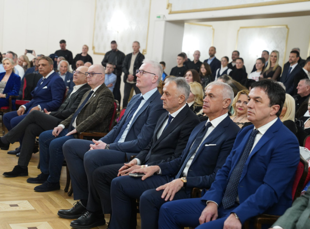 Održano "plavo-belo veče" povodom 70. rođendana Omladinskog sportskog društva Beograd