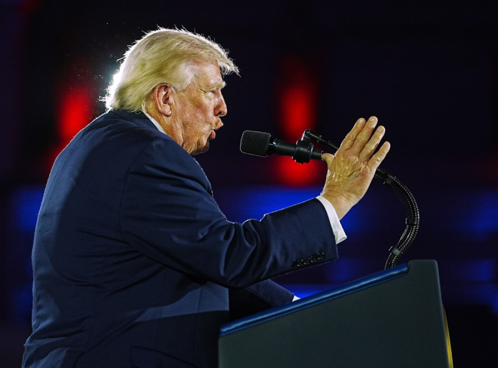 Tramp: Iran želi dogovor, ali se plaši da to prizna