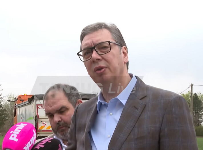 Vučić obilazi radove na revitalizaciji puta Kula - Lipar