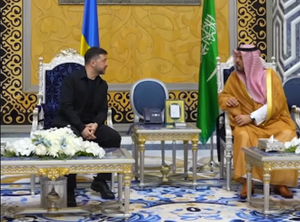 Zelenski stigao u posetu Saudijskoj Arabiji