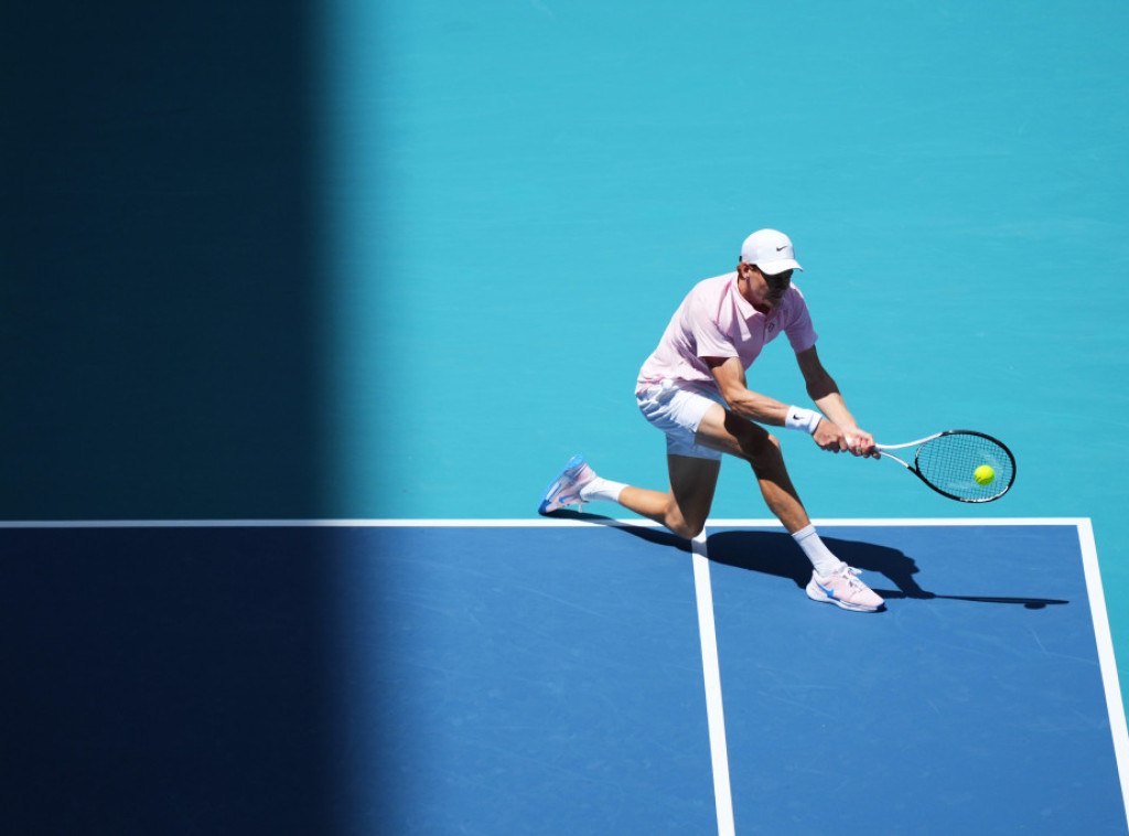 Siner ubedljiv protiv Tijafoa za plasman u polufinale mastersa u Majamiju