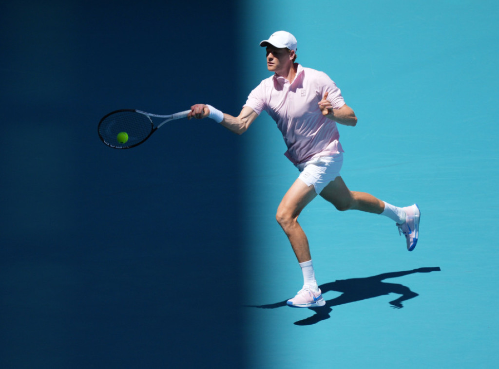 Siner ubedljiv protiv Tijafoa za plasman u polufinale mastersa u Majamiju