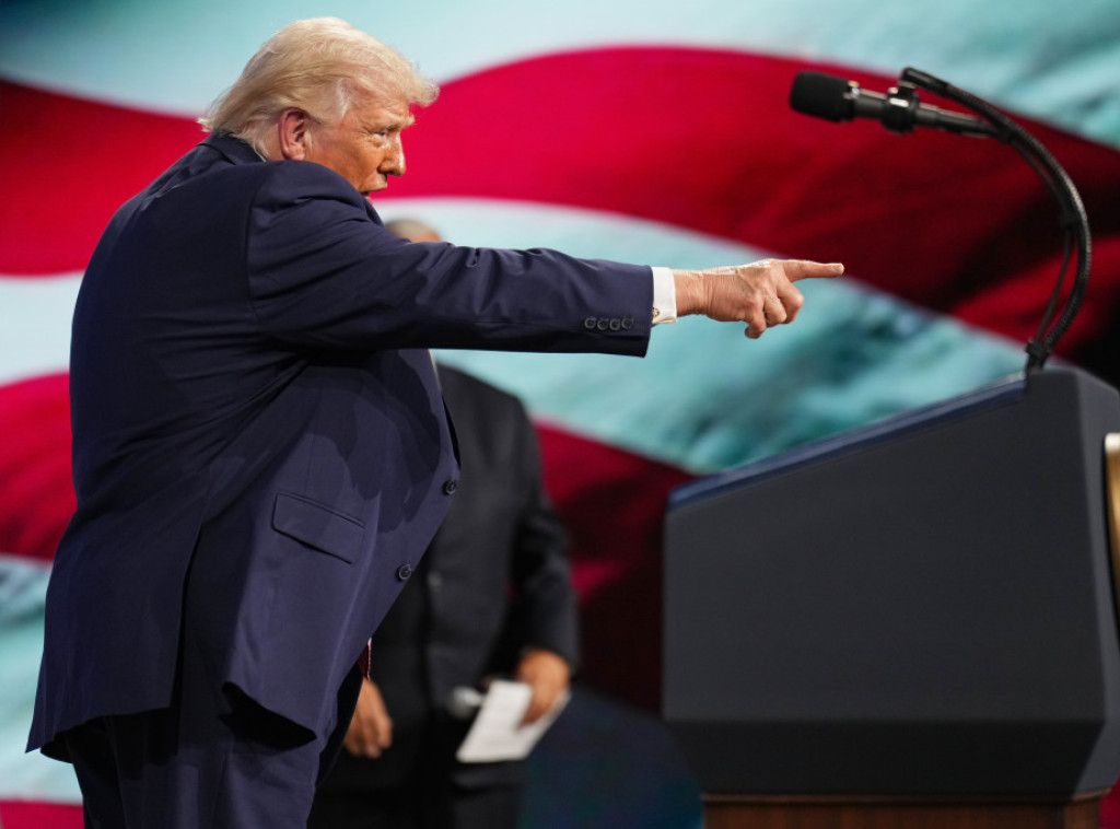 Tramp u govoru o vojnim uspesima SAD-a: Kuba je sledeća