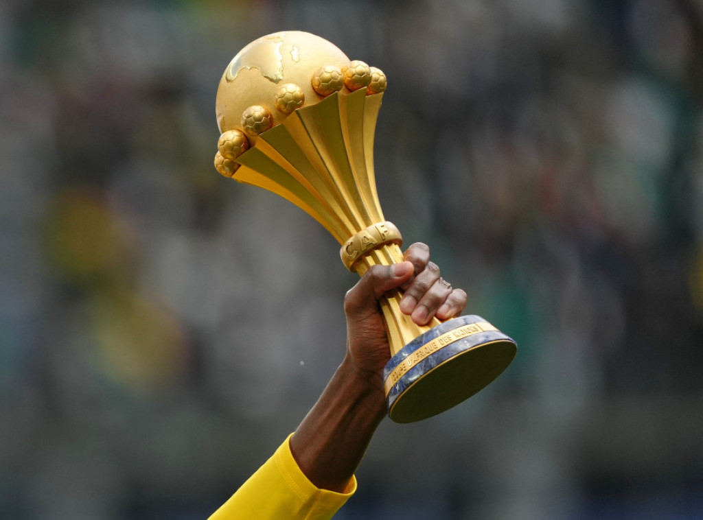 Fudbaleri Senegala uoči meča sa Peruom paradirali sa peharom Kupa afričkih nacija