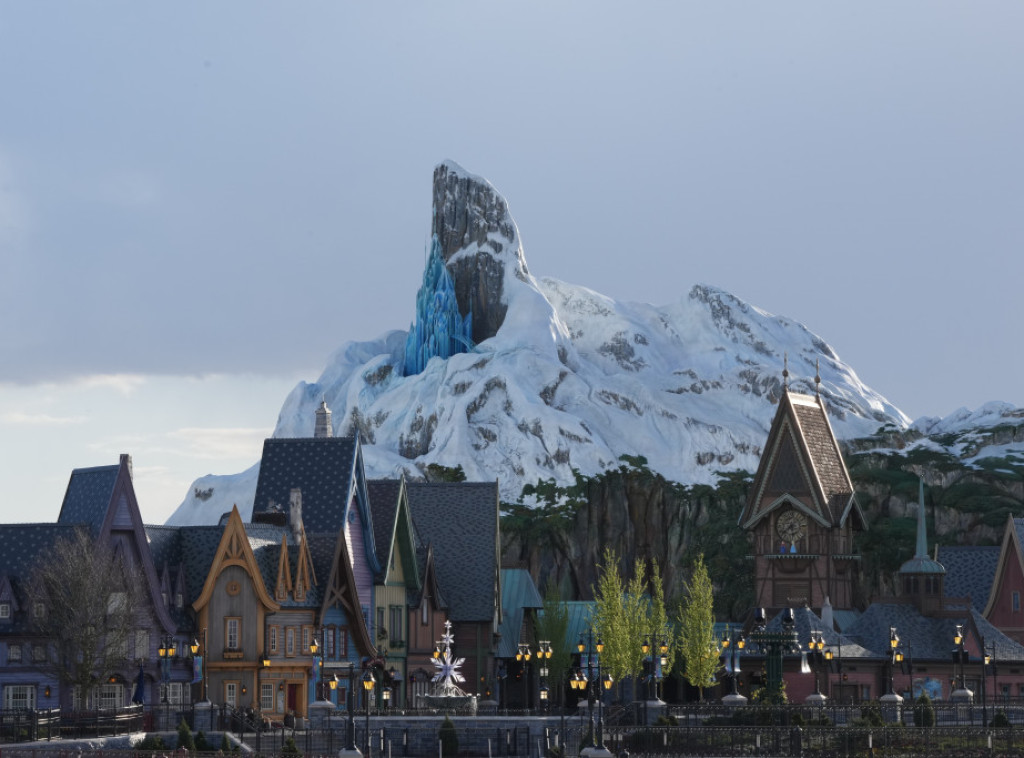 Pariski Diznilend otvorio zonu posvećenu Zaleđenom kraljevstvu i dve nove atrakcije