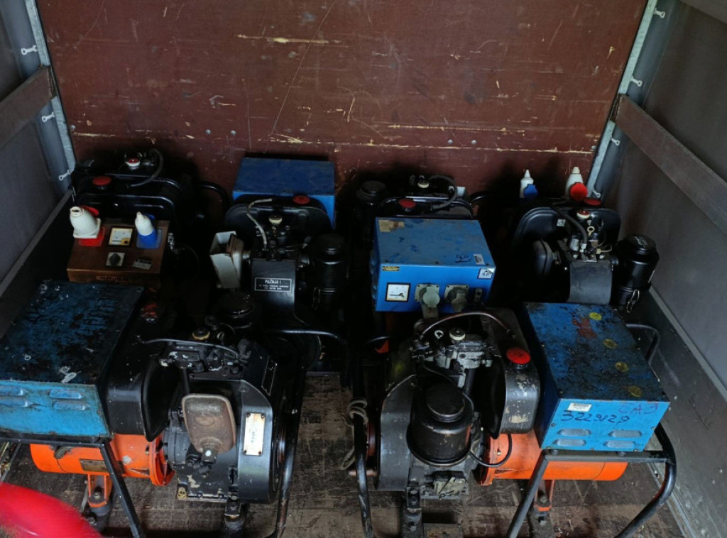 Sektor za vanredne situacije otklanja posledice nevremena, ustupio 20 agregata EPS-u