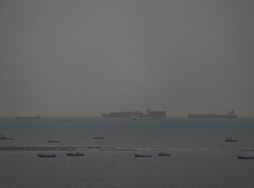 TASS: Iran će dnevno dozvoliti za 15 plovila prolazak kroz Ormuski moreuz