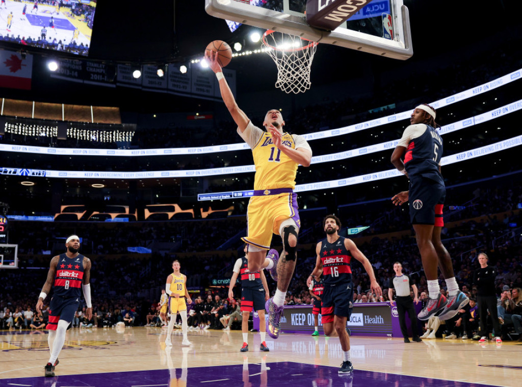 Košarkaši Los Anđeles Lejkersa pobedili Vašington, Vukčević postigao 14 poena