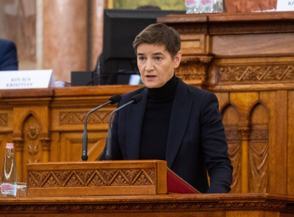 Ana Brnabić. Očekujem da će Delegacija EU, Bekerat i Kos osuditi nasilne proteste u Beogradu