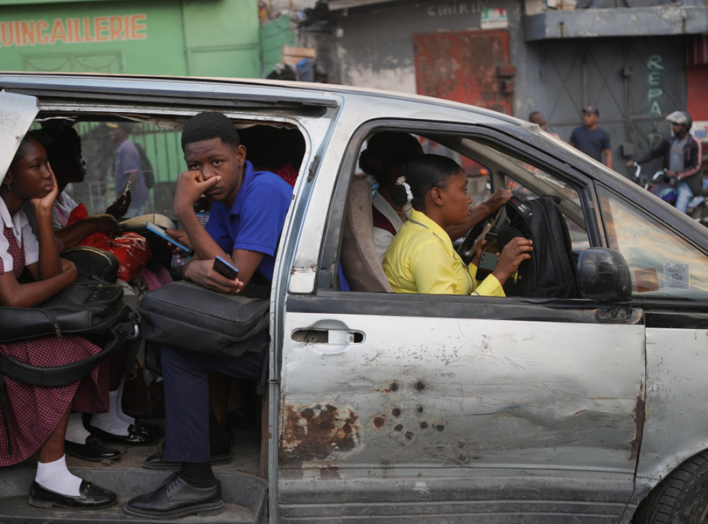 Grupe za ljudska prava: Nastavljeni napadi na Haitiju nakon masakra u Žan-Denisu