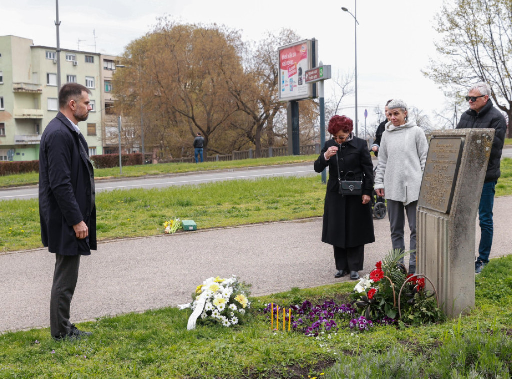 Žarko Mićin položio venac povodom 27. godišnjice pogibije Olega Nasova tokom bombardovanja