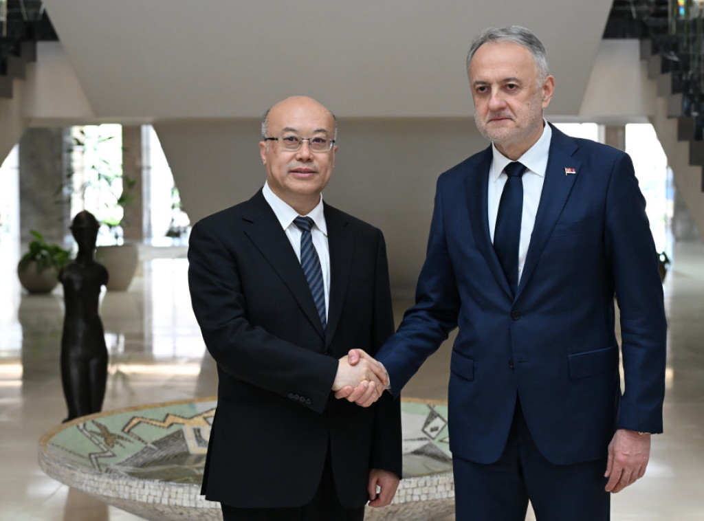 Ministar Gajić se sastao sa guvernerom kineske provincije Hebej Vang Džengpuom