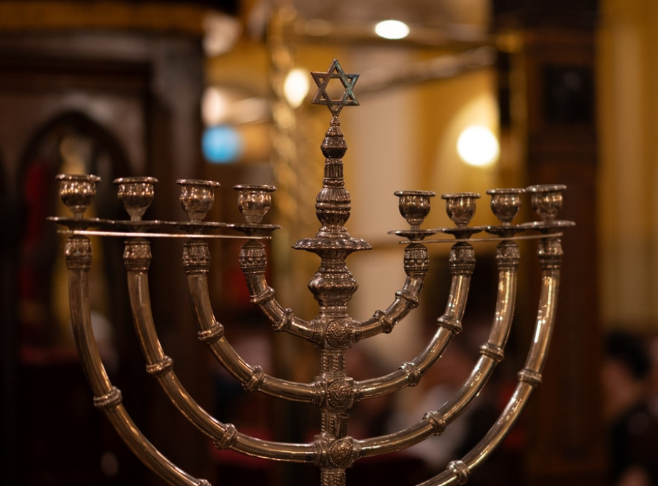 Vladimir Roganović čestitao Pesah svim pripadnicima Jevrejske zajednice u Srbiji