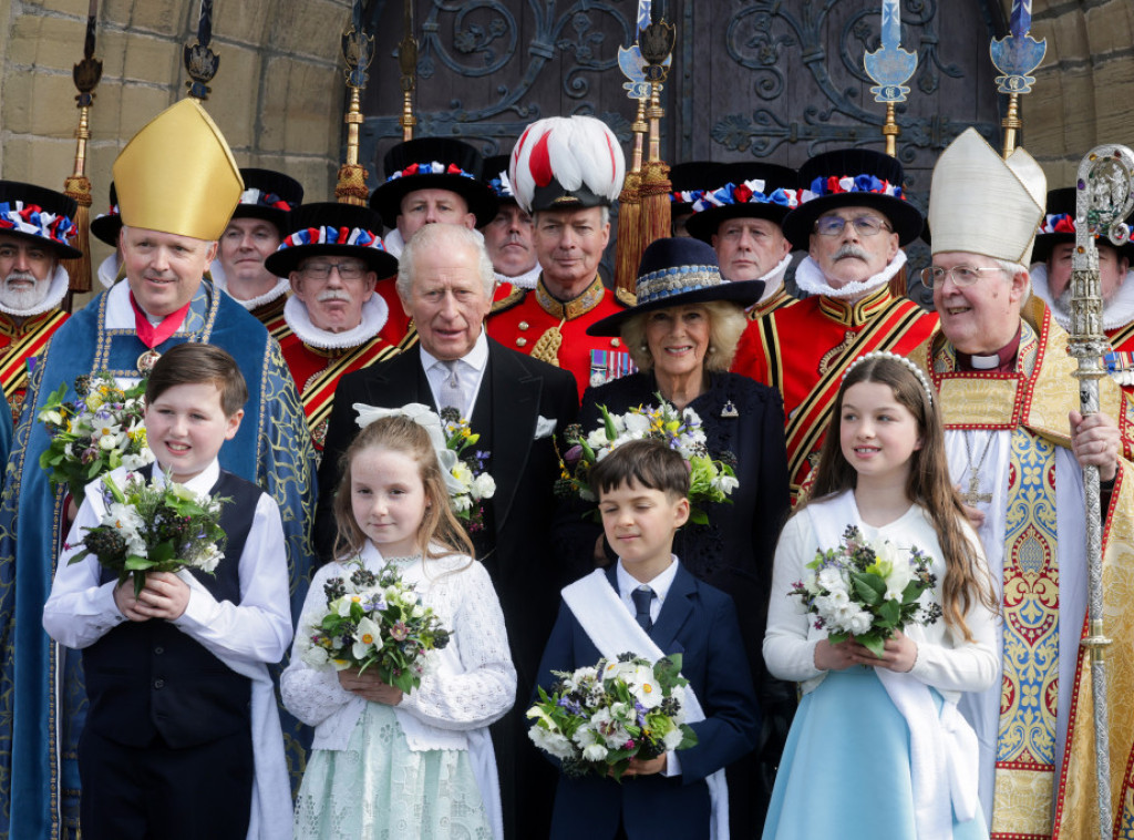 Kralj i kraljica obeležili Veliki četvrtak u crkvi u severnom Velsu