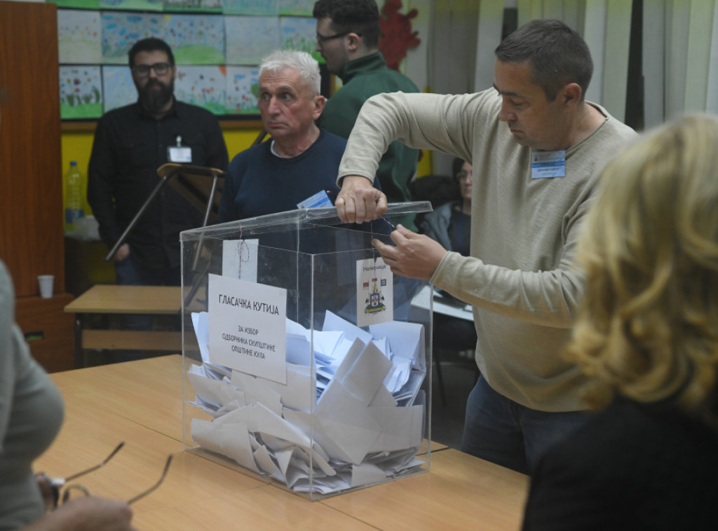 L'opinjone publika: Srbija glasala za stabilnost - 29. mart opovrgao zapadni narativ