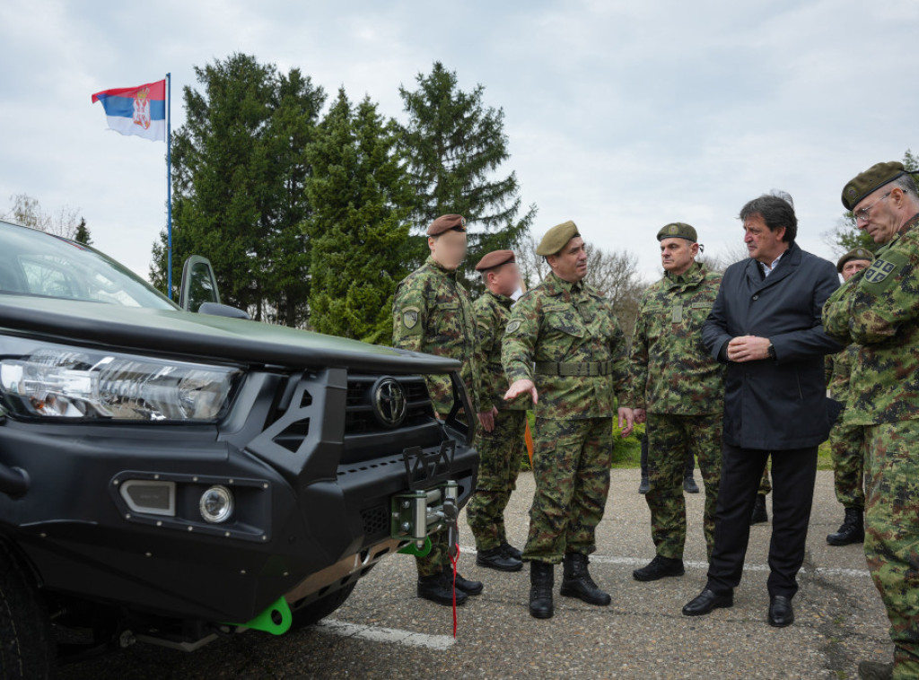Ministarstvo odbrane: Novih 100 terenskih vozila za jedinice Vojske Srbije