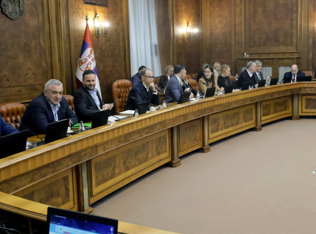 Vlada Srbije produžila do 2. maja zabranu izvoza nafte i naftnih derivata