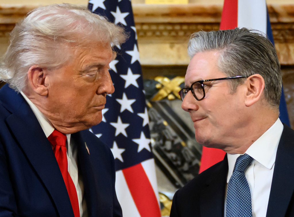 CBS: Spasen jedan član posade američkog borbenog aviona u Iranu