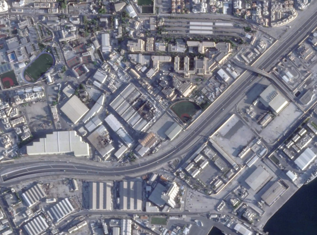 Sirene u Bahreinu, krhotine od napada pale na zgradu u Dubai Marini; četiri osobe povređene na ostrvu Sitra