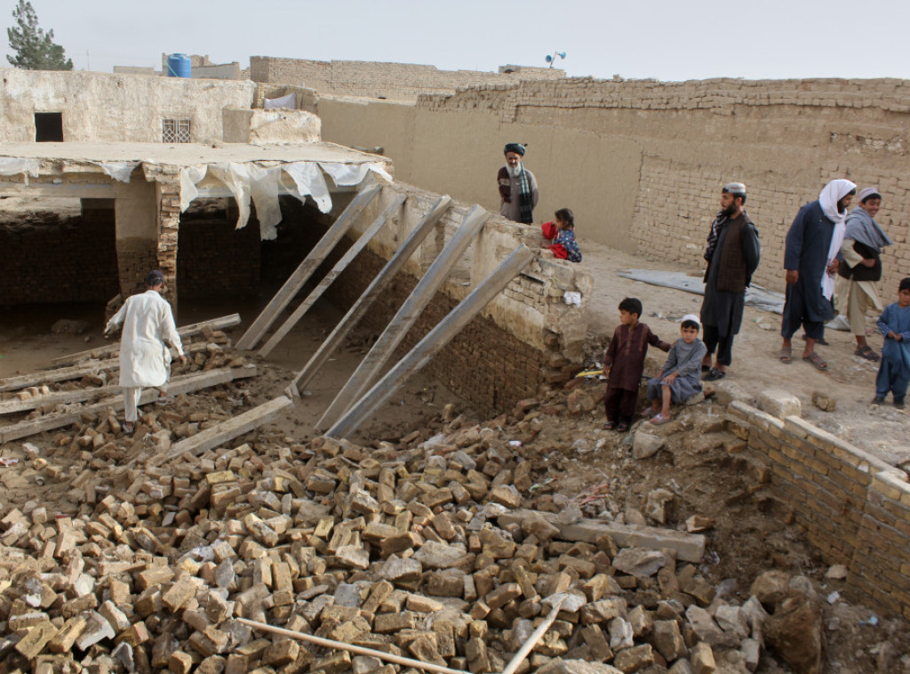 U Avganistanu i Pakistanu olujno nevreme odnelo 121 ljudski život