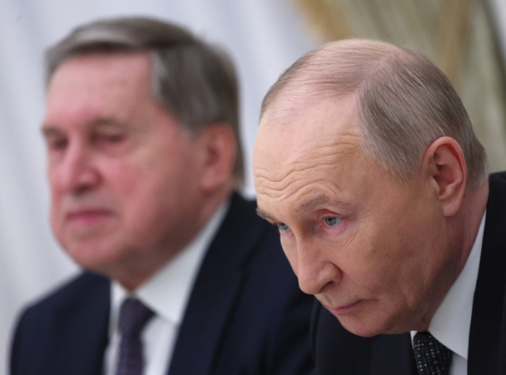 Ušakov: Putin očekuje međunarodne kontakte 9. maja