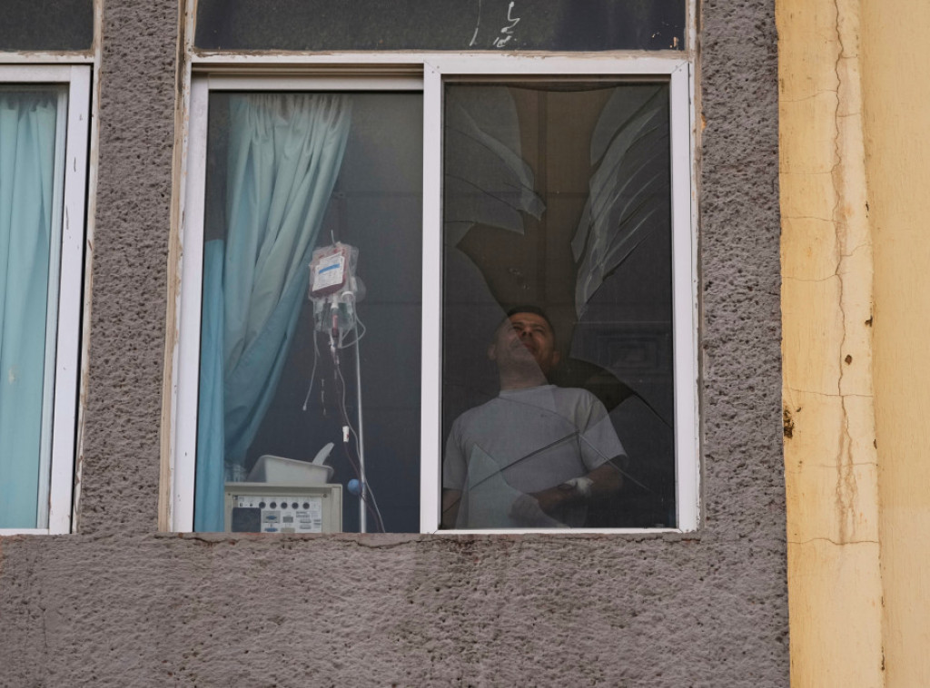 Četiri osobe povređene u iranskom raketnom napadu na stambenu zgradu u Haifi