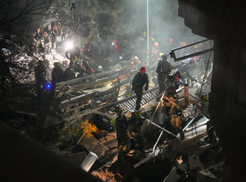 Hezbolah saopštio da je izveo više napada na izraelske snage i gradove