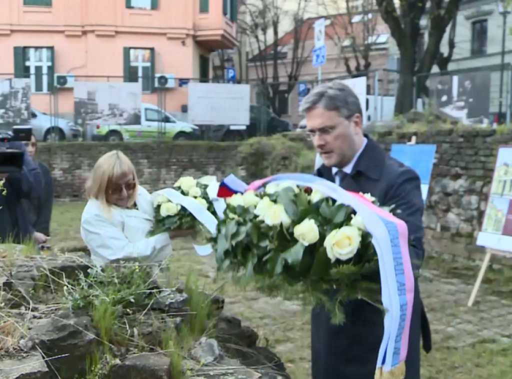 Nikola Selaković položio cveće na mestu stradanja Narodne biblioteke Srbije u bombardovanju 6. aprila 1941. godine