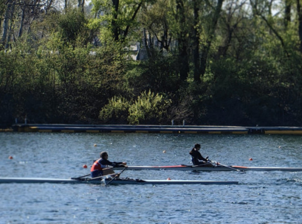 Na Adi Ciganliji otvorena veslačka sezona u Srbiji, uz podršku Triglav osiguranja