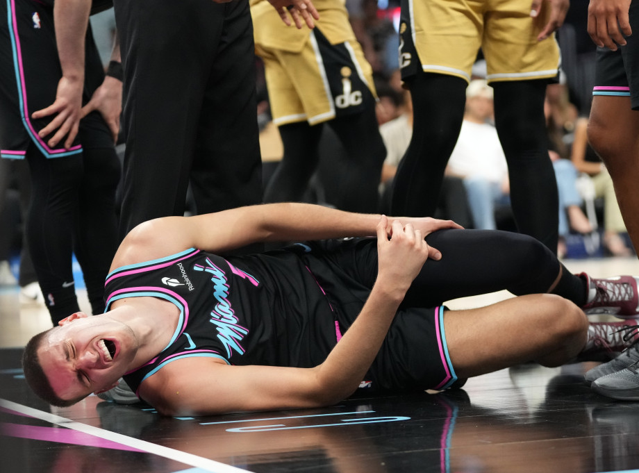 Srpski košarkaš Nikola Jović povredio zglob leve noge