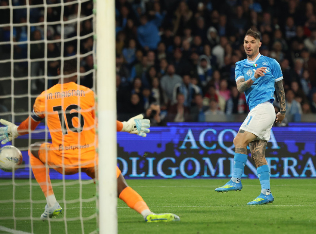 Fudbaleri Napolija minimalno pobedili Milan