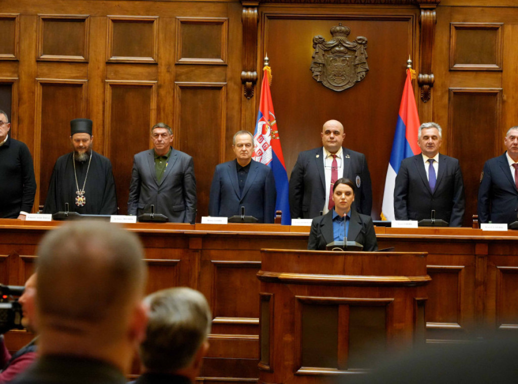 Dačić u Narodnoj skupštini otvorio izložbu fotografija - Komandant PJP Obrad Stevanović