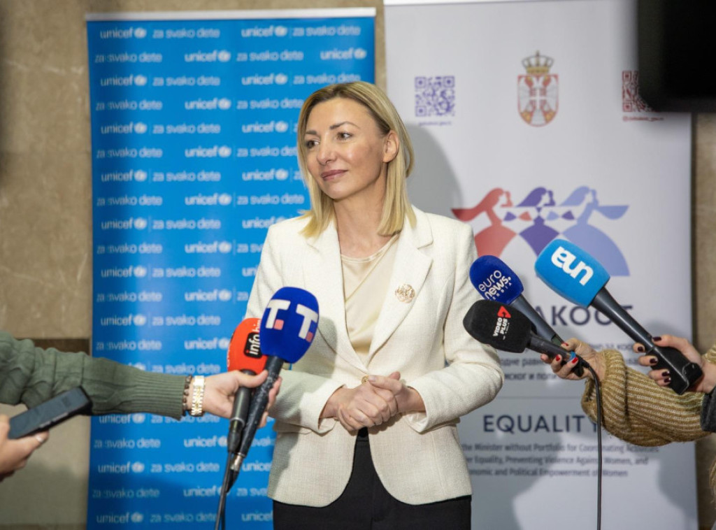 Tatjana Macura: Neophodno je jačanje položaja Romkinja i borba protiv maloletničkih brakova