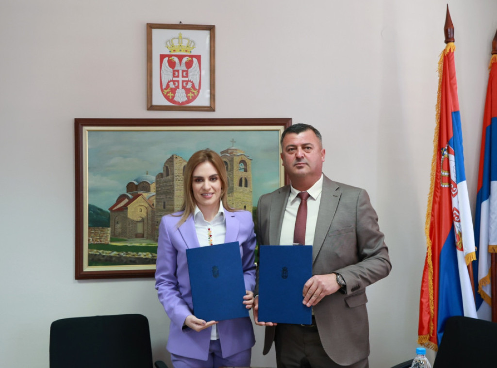 Milica Đurđević Stamenkovski: Novo terensko vozilo za Centar za socijalni rad Kuršumlija, brža i dostupnija pomoć