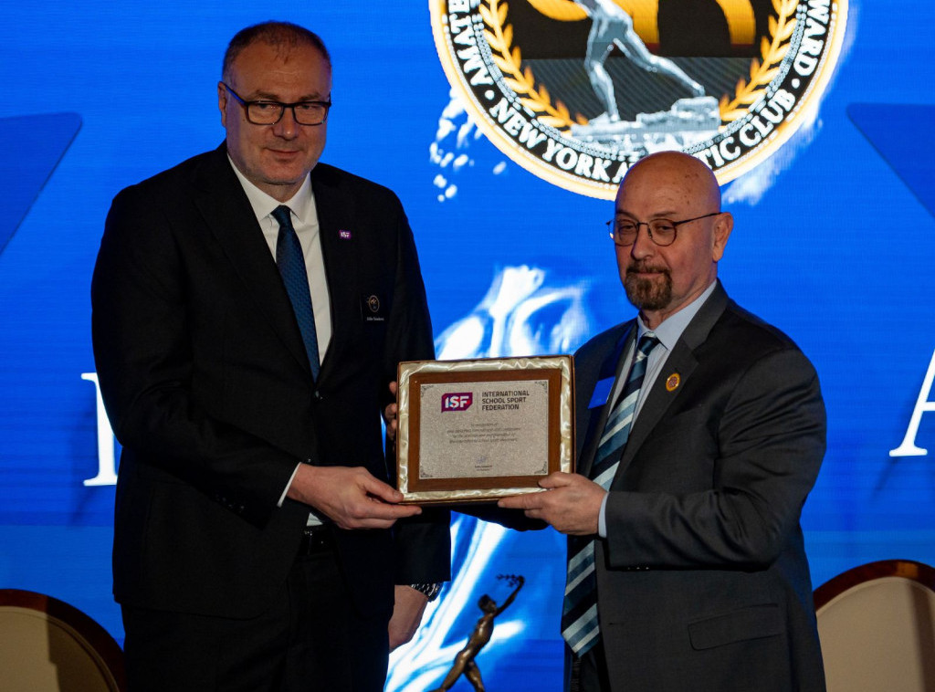 Delegacija Saveza za školski sport u poseti Generalnom konzulatu Srbije u Njujorku