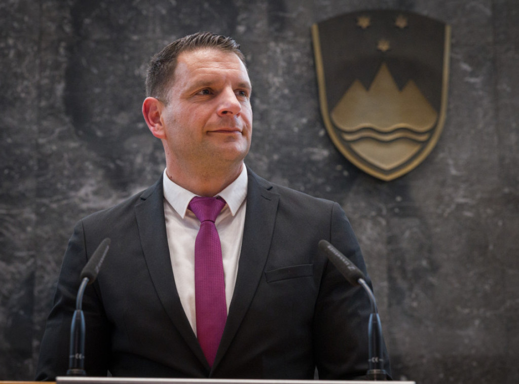 Lider stranke Istina Zoran Stevanović izabran za novog predsednika slovenačkog parlamenta