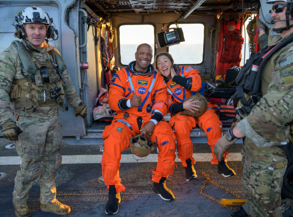 Astronauti misije Artemis II bezbedno se vratili na Zemlju posle leta oko Meseca