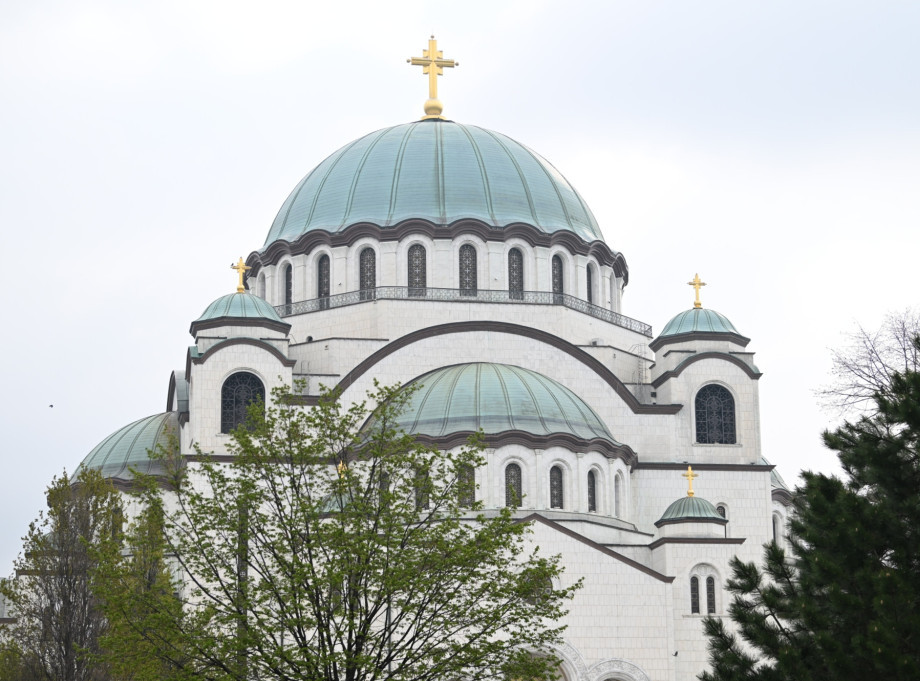 U Hramu Svetog Save u Beogradu vaskršnja liturgija, služi vladika moravički Tihon
