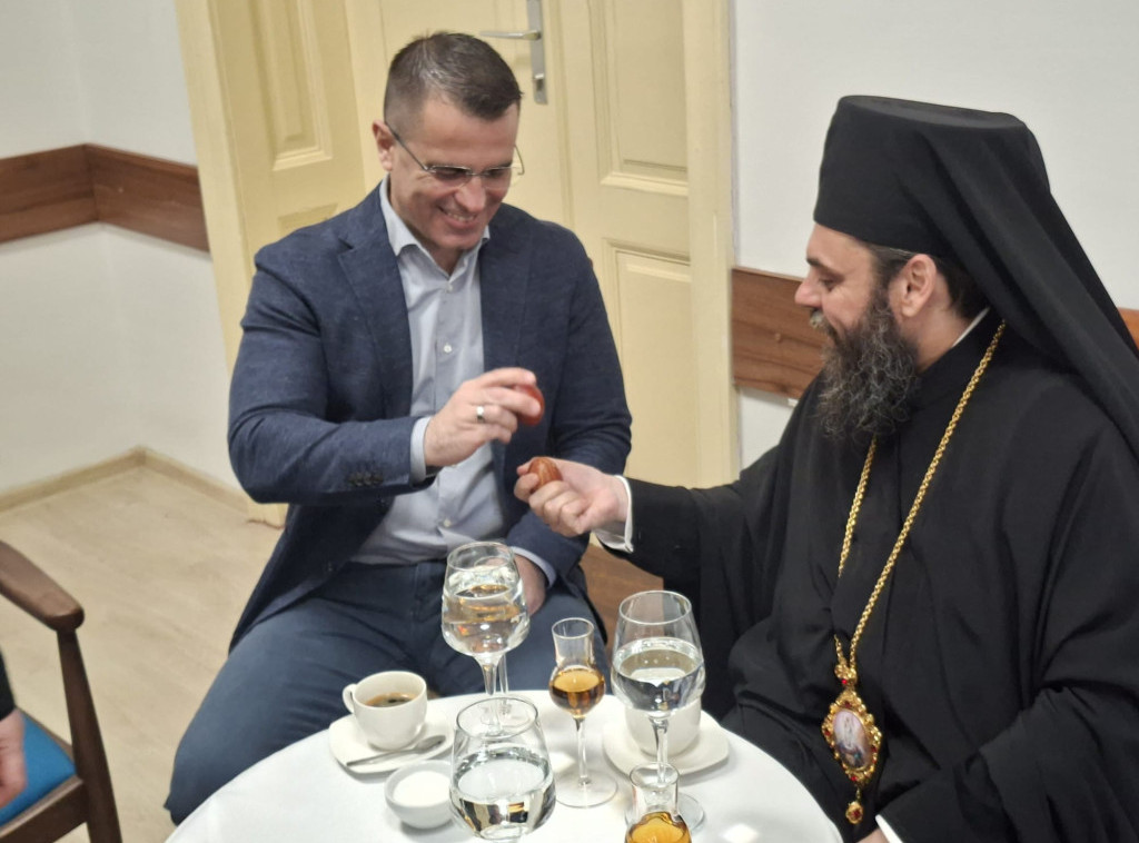 Đorđe Milićević na Vaskrs sa Srbima u Hrvatskoj, prisustvovao liturgiji u Vukovaru