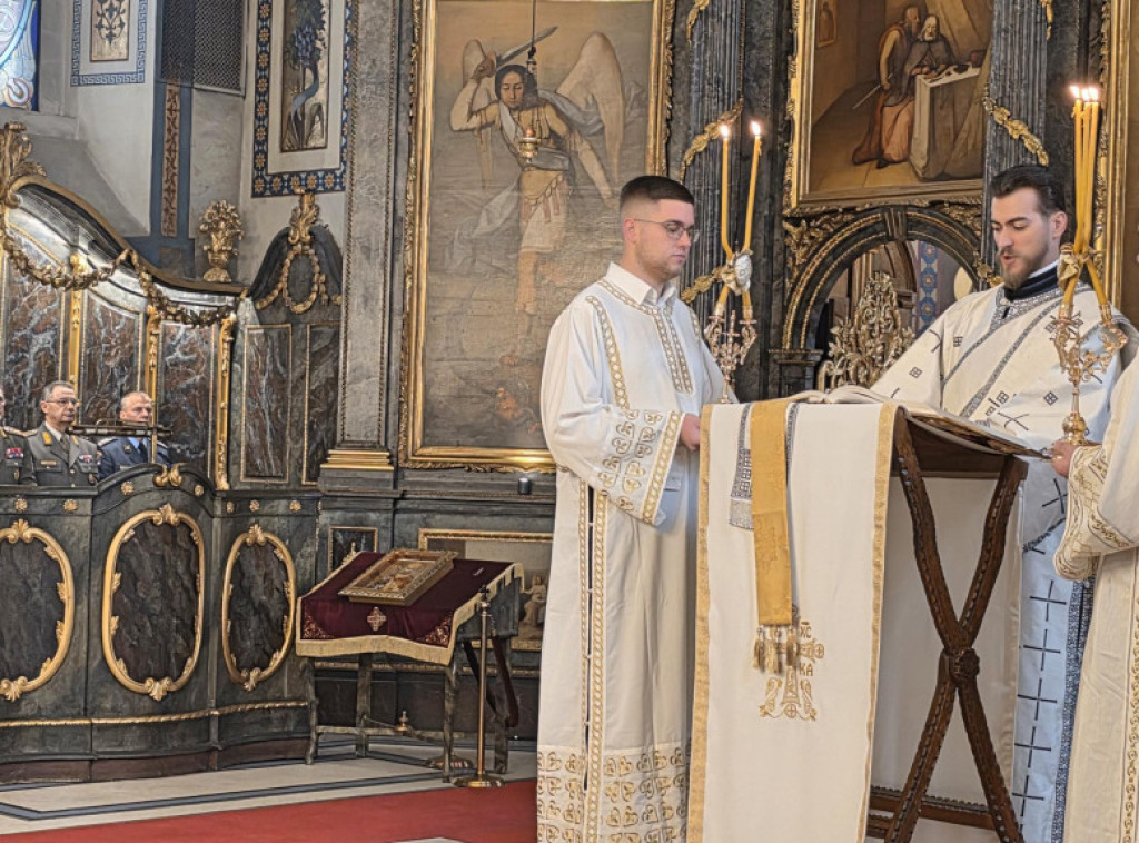 Načelnik Generalštaba Mojsilović prisustvovao vaskršnjoj liturgiji u Sabornoj crkvi