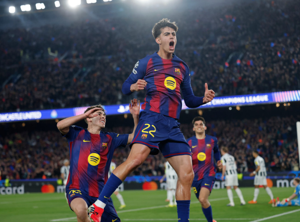 Fudbaler Barselone Mark Bernal neizvestan za meč protiv Atletika u Ligi šampiona