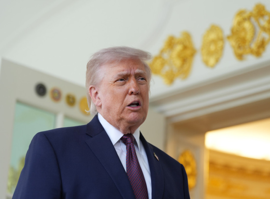 Tramp ponovo napao papu Lava XIV zbog osuda rata u Iranu