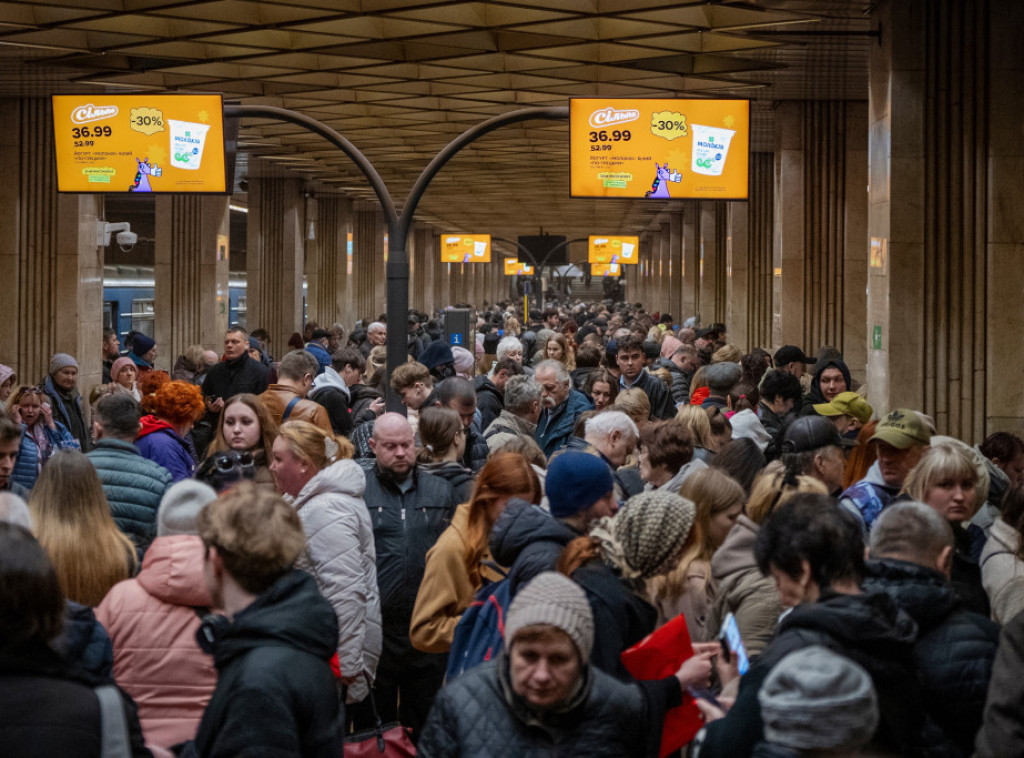 Četiri osobe poginule u raketnom napadu na Dnjepar