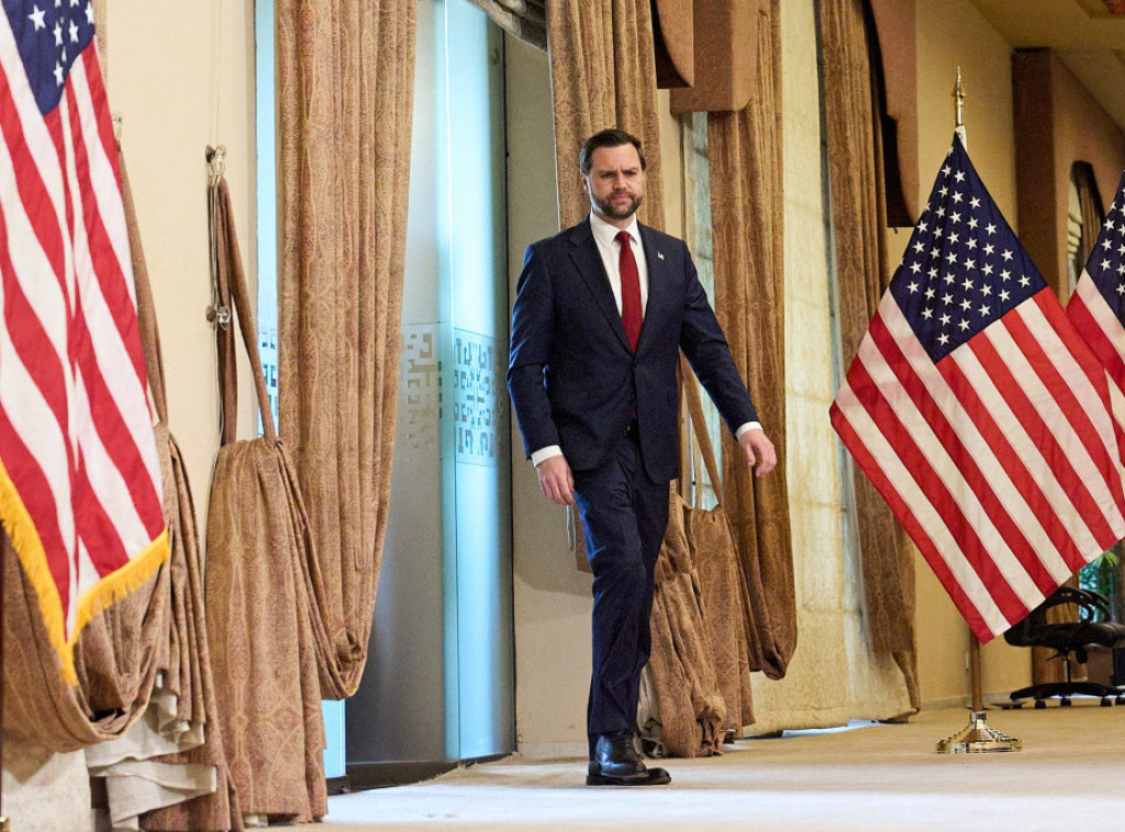 Džej Di Vens: Papa da se ne meša u politiku SAD, Tramp brani svoje stavove